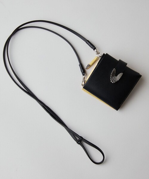 【良品】TOGA PULLA ショルダー　財布 中古・古着通販】TOGA PULLA (トーガ プルラ) レザーショルダー