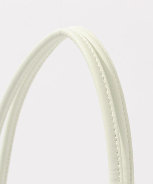 TOMORROWLAND (トゥモローランド)の「TOMORROWLAND リサイクルレザー ショルダーバッグ(ショルダーバッグ・レディース・ブラック/ミント/ライトベージュ・FREE)」の8枚目の写真