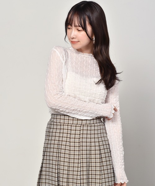 ems excite(エムズエキサイト)の「ウェーブシアーCT(Tシャツ/カットソー・レディース・ブラック/オフホワイト/アイボリー・FREE)」の6枚目の写真