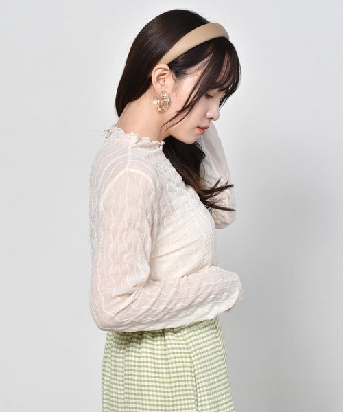 ems excite(エムズエキサイト)の「ウェーブシアーCT(Tシャツ/カットソー・レディース・ブラック/オフホワイト/アイボリー・FREE)」の15枚目の写真