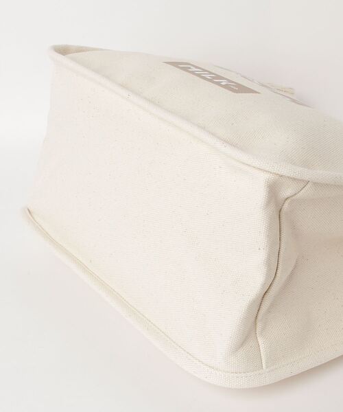 AVIREX(アヴィレックス)の「【MILKFED.×AVIREX】SHOULDER TOTE BAG/ショルダートート バッグ/ミルクフェド/アヴィレックス(ショルダーバッグ・レディース・ブラウン/オフホワイト・FREE)」の15枚目の写真