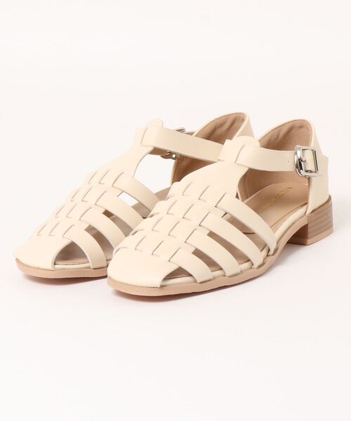 natural couture（ナチュラルクチュール）の「フラットグルカサンダル（その他シューズ・レディース・ブラック/アイボリー・SMALL/MEDIUM/LARGE）」の2枚目の写真