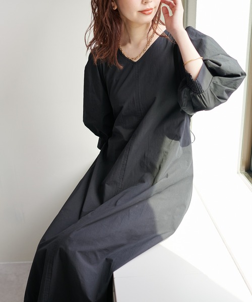 WEB限定カラー有り/シルエットが変わるAラインワンピース