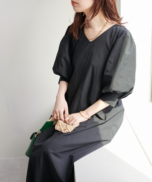 WEB限定カラー有り/シルエットが変わるAラインワンピース