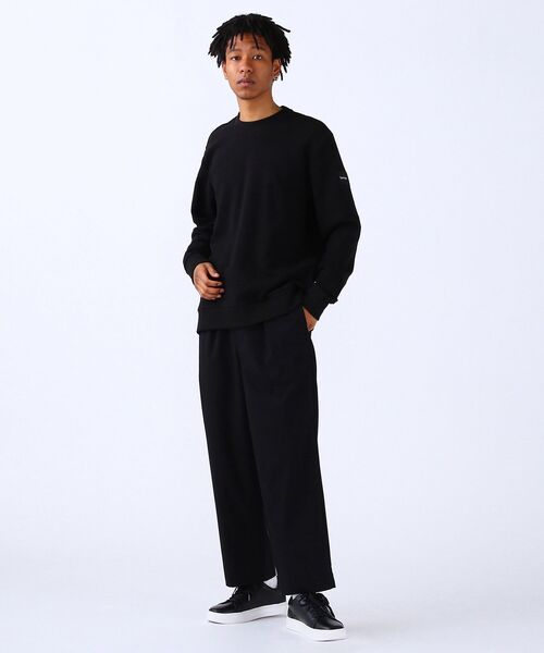 Calvin Klein(カルバン・クライン)の「クルーネック スウェット プルオーバー(スウェット・メンズ・ホワイト/ブラック・S/M/L/XL)」の6枚目の写真