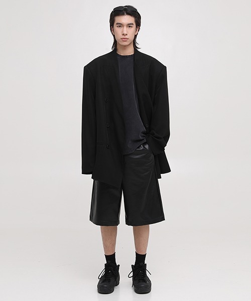 MASONPRINCE（メイソンプリンス）の「【MASONPRINCE】PU leather wide easy shorts DK3024（その他パンツ・メンズ・ブラック・XL/M/L/S）」の2枚目の写真