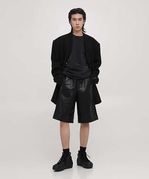 MASONPRINCE（メイソンプリンス）の「【MASONPRINCE】PU leather wide easy shorts DK3024（その他パンツ・メンズ・ブラック・XL/M/L/S）」の6枚目の写真