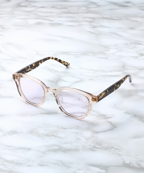 BLANC.. B0033-PC