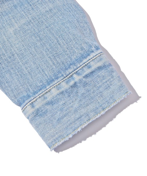 YOUNG&OLSEN The DRYGOODS STORE（ヤングアンドオルセン）の「YOUNG&OLSEN/ヤングアンドオルセン CUT COWBOY JACKET ショートデニムジャケット（デニムジャケット・レディース・ライトブルー・2）」の3枚目の写真