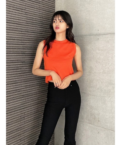 ENVYM（アンビー）の「コンパクトデザインＴＯＰＳ（Tシャツ/カットソー・レディース・オレンジ/ブラック/ホワイト・FREE）」の17枚目の写真