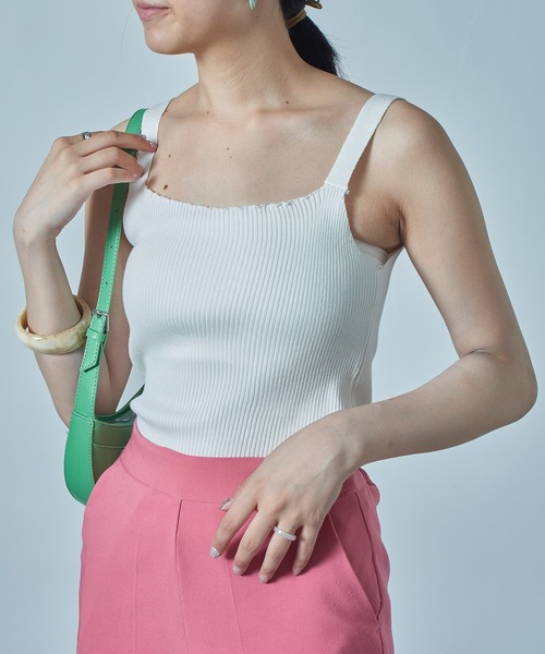 MAISON BREEZE（メゾンブリーズ）の「【MAISON BREEZE】ワイドストラップリブニットキャミソール SCCH140（タンクトップ・レディース・ホワイト/ブラック/グリーン/サックスブルー/イエロー・FREE）」の2枚目の写真