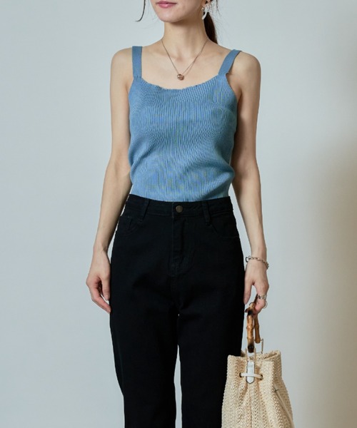 MAISON BREEZE（メゾンブリーズ）の「【MAISON BREEZE】ワイドストラップリブニットキャミソール SCCH140（タンクトップ・レディース・ホワイト/ブラック/グリーン/サックスブルー/イエロー・FREE）」の9枚目の写真