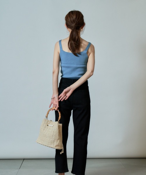 MAISON BREEZE（メゾンブリーズ）の「【MAISON BREEZE】ワイドストラップリブニットキャミソール SCCH140（タンクトップ・レディース・ホワイト/ブラック/グリーン/サックスブルー/イエロー・FREE）」の13枚目の写真