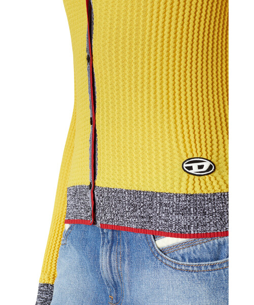 【美品】ディーゼル レディース Dロゴ 薄手 長袖ニットカーディガン ブルー DIESEL（ディーゼル）の「レディース 長袖 ニット カーディガン
