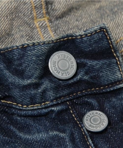 HYSTERIC GLAMOUR（ヒステリックグラマー）の「PF加工デニム スリムストレートパンツ（デニムパンツ・メンズ・インディゴブルー・28inch/32inch/30inch/34inch/31inch/29inch）」の9枚目の写真