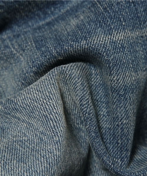 HYSTERIC GLAMOUR（ヒステリックグラマー）の「PF加工デニム スリムストレートパンツ（デニムパンツ・メンズ・インディゴブルー・28inch/32inch/30inch/34inch/31inch/29inch）」の3枚目の写真