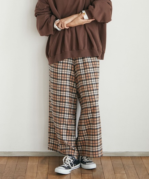 CRAFT STANDARD BOUTIQUE(クラフトスタンダードブティック)の「チェックイージーパンツ *◆(その他パンツ・レディース・ベージュ/グリーン・FREE)」の1枚目の写真
