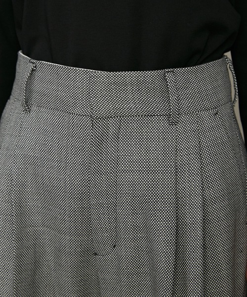 NANO universe（ナノユニバース）の「LB.01/バーズアイ2タックパンツ（スラックス・レディース・ブラック・Ⅰ/Ⅱ）」の10枚目の写真