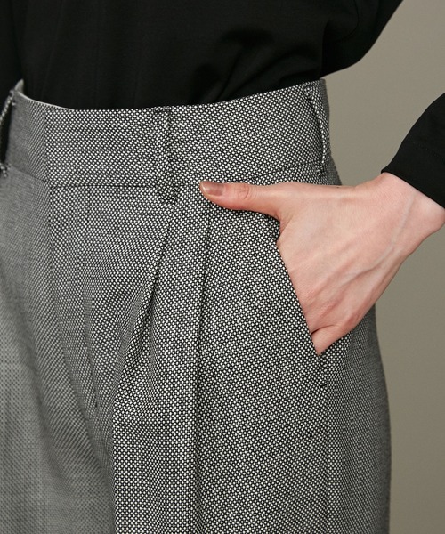 NANO universe（ナノユニバース）の「LB.01/バーズアイ2タックパンツ（スラックス・レディース・ブラック・Ⅰ/Ⅱ）」の11枚目の写真