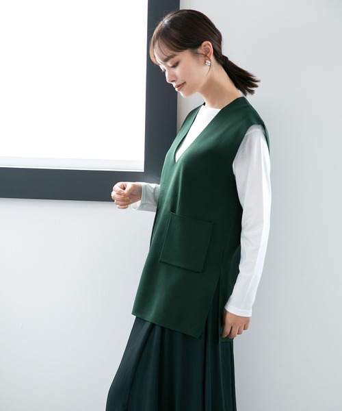 NANO universe（ナノユニバース）の「LB.04/Vネックニットベスト&Tシャツ アンサンブル（ベスト・レディース・ブラック/ベージュ/グリーン・FREE）」の19枚目の写真