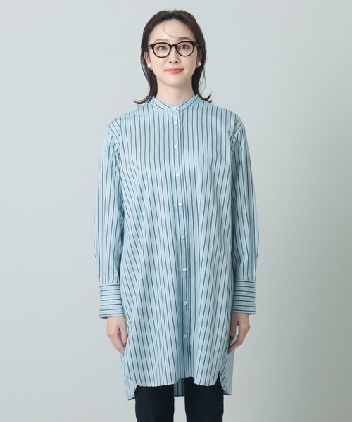 UNTITLED（アンタイトル）の「◆【一枚着からレイヤードまで】セーヌコットンブロード チュニックシャツ＜洗える／防シワ加工／カラバリ豊富＞（チュニック・レディース・サックスブルー系2/サックスブルー/オフホワイト・48/00/04/01/44/02/03）」の5枚目の写真