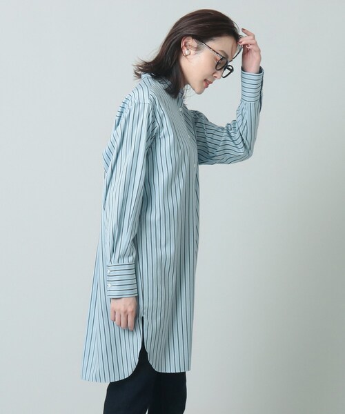 UNTITLED（アンタイトル）の「◆【一枚着からレイヤードまで】セーヌコットンブロード チュニックシャツ＜洗える／防シワ加工／カラバリ豊富＞（チュニック・レディース・サックスブルー系2/サックスブルー/オフホワイト・48/00/04/01/44/02/03）」の13枚目の写真