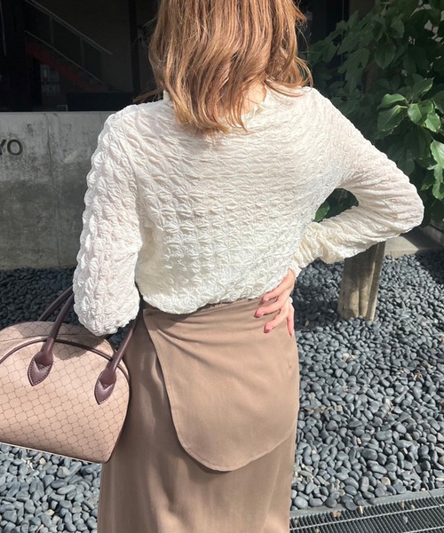 OLIVE des OLIVE（オリーブデオリーブ）の「ぽこぽこインナー（Tシャツ/カットソー・レディース・オフホワイト/ブラック・FREE）」の5枚目の写真