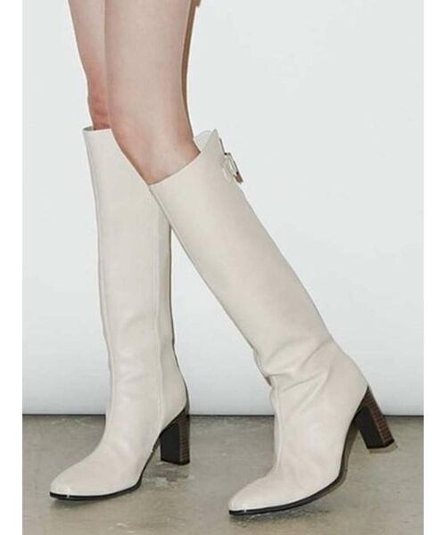 GYDA（ジェイダ）の「BACKスリット ベルトデザインブーツ（ブーツ・レディース・ブラック/アイボリー・SMALL/MEDIUM/LARGE）」の2枚目の写真