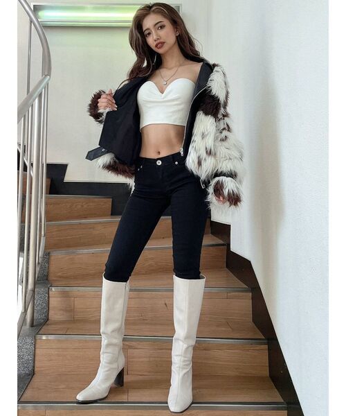 GYDA（ジェイダ）の「BACKスリット ベルトデザインブーツ（ブーツ・レディース・ブラック/アイボリー・SMALL/MEDIUM/LARGE）」の19枚目の写真