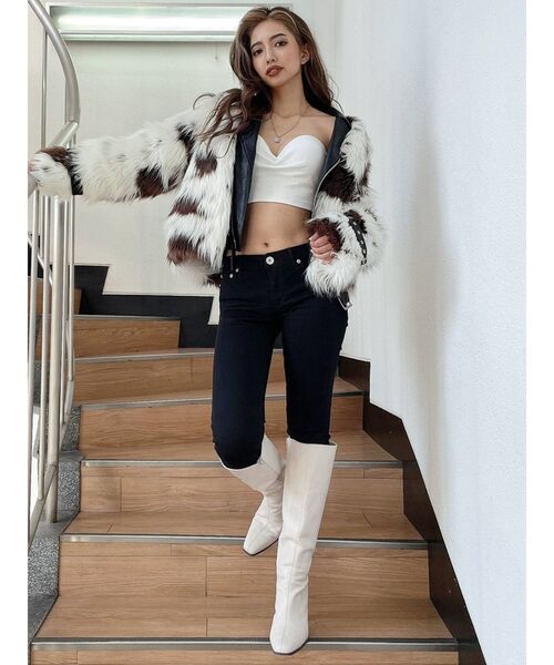 GYDA（ジェイダ）の「BACKスリット ベルトデザインブーツ（ブーツ・レディース・ブラック/アイボリー・SMALL/MEDIUM/LARGE）」の17枚目の写真