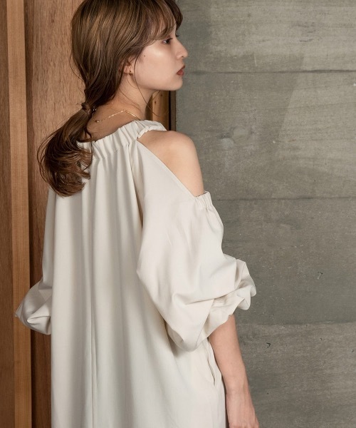 Amiur（エミレ）の「open shoulder belle ops（ワンピース
