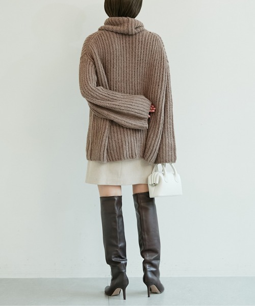 GALLARDAGALANTE（ガリャルダガランテ）の「ワイドリブタートルネック