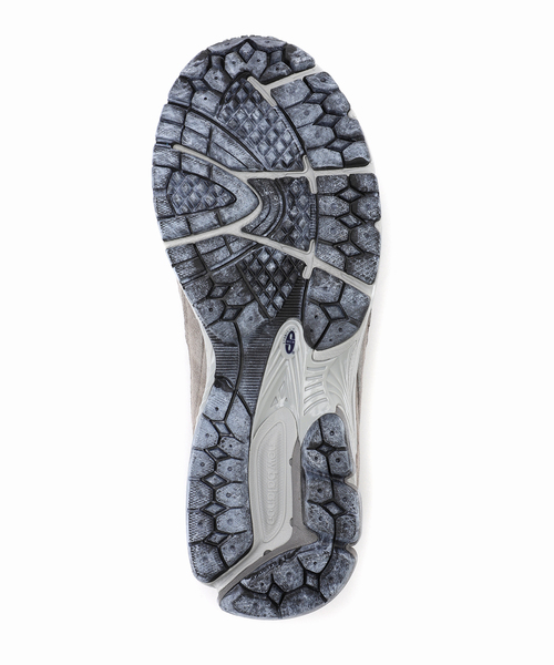 IENA(イエナ)の「【NEW BALANCE/ニューバランス】M2002RXB 《GORE-TEX》(スニーカー・レディース・グレー・23cm/23.5cm/24cm/24.5cm/25cm)」の4枚目の写真