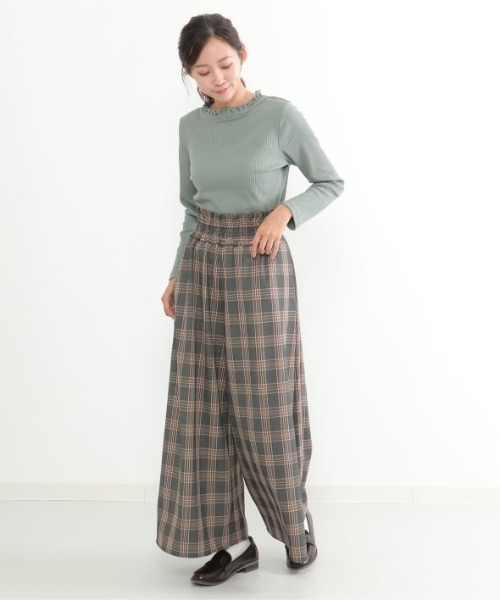 LBC(エルビーシー)の「チェックギャザーワイドパンツ(その他パンツ・レディース・ブラック/ベージュ/グレー・M)」の12枚目の写真