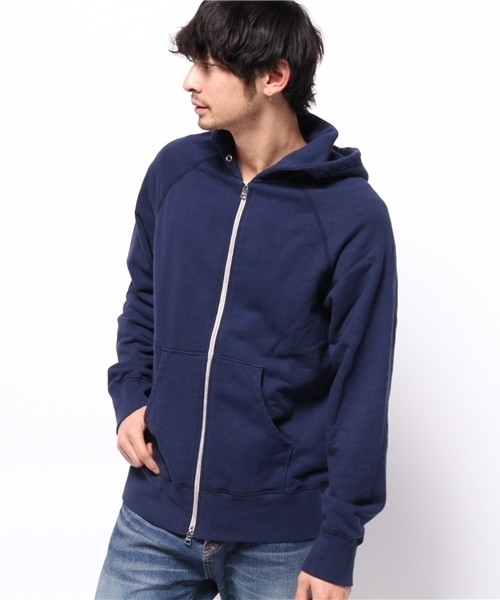 Velva Sheen（ベルバシーン）の「VELVA SHEEN × AMERICAN RAG CIE