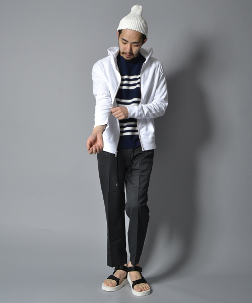 Velva Sheen（ベルバシーン）の「VELVA SHEEN × AMERICAN RAG CIE (ヴェルバ　シーン) / ジップパーカー（パーカー・メンズ・ホワイト/ブラック/ネイビー・L/S/M）」の4枚目の写真