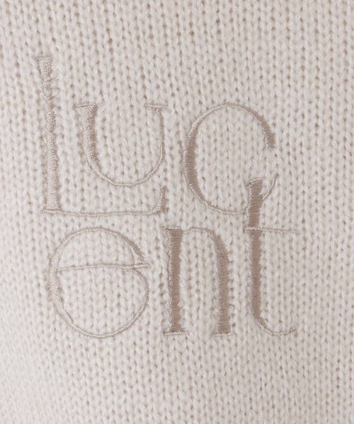 andme(アンドミー)の「ワンポイントロゴ刺繍ニットトップス(ニット/セーター・レディース・ブラック/オフホワイト/ベージュ/ライム・F(M))」の11枚目の写真
