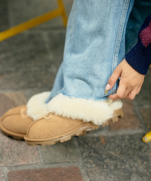 UGG（アグ）の「W COQUETTE　5125-CHESTNUT（サンダル・レディース・ブラウン・5/6/7/8/9）」の6枚目の写真