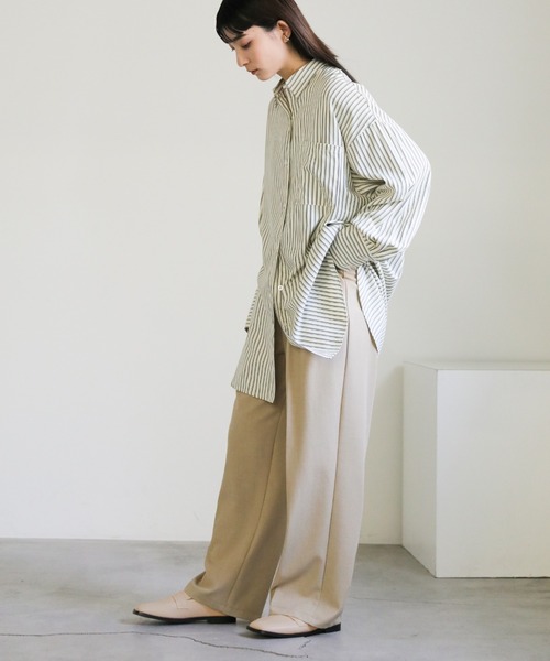 select MOCA(セレクトモカ)の「スクエアトゥフェイクレザーベーシックローファー(ローファー・レディース・ブラック/アイボリー/ブラウン・SMALL/MEDIUM/LARGE)」の6枚目の写真