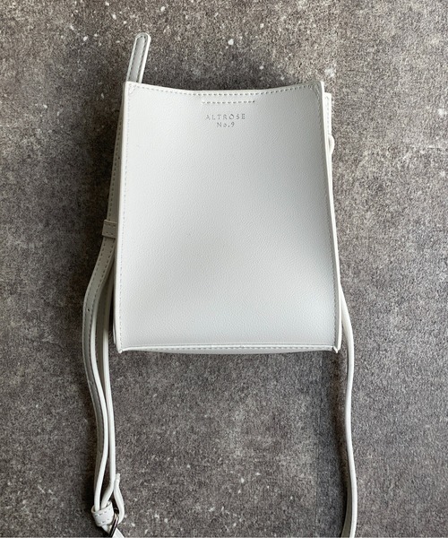 CPCM(シーピーシーエム)の「シンシアマイクロミニショルダー(ショルダーバッグ・レディース・オレンジ/ホワイト/ブラック/スカイブルー・FREE)」の8枚目の写真