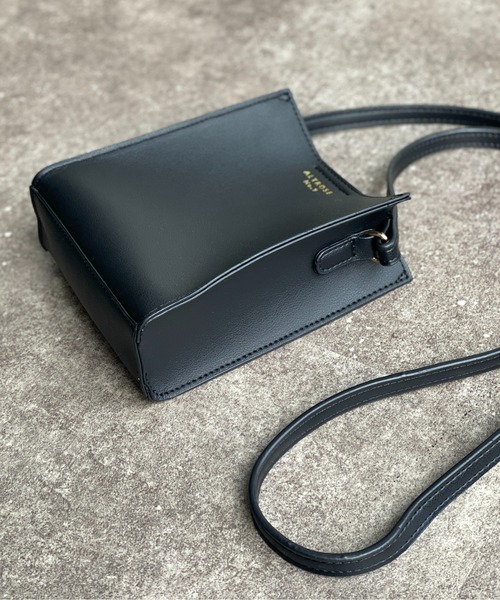 CPCM(シーピーシーエム)の「シンシアマイクロミニショルダー(ショルダーバッグ・レディース・オレンジ/ホワイト/ブラック/スカイブルー・FREE)」の9枚目の写真