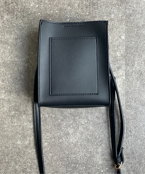 CPCM(シーピーシーエム)の「シンシアマイクロミニショルダー(ショルダーバッグ・レディース・オレンジ/ホワイト/ブラック/スカイブルー・FREE)」の11枚目の写真