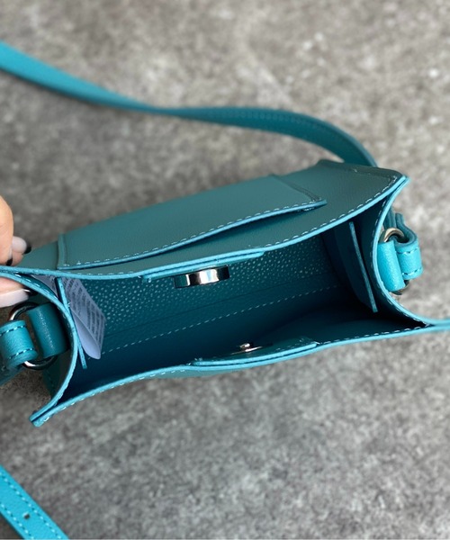 CPCM(シーピーシーエム)の「シンシアマイクロミニショルダー(ショルダーバッグ・レディース・オレンジ/ホワイト/ブラック/スカイブルー・FREE)」の15枚目の写真