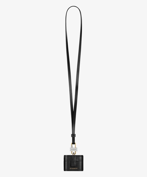 GIVENCHY（ジバンシイ）の「GIVENCHY AirPods Pro holder case