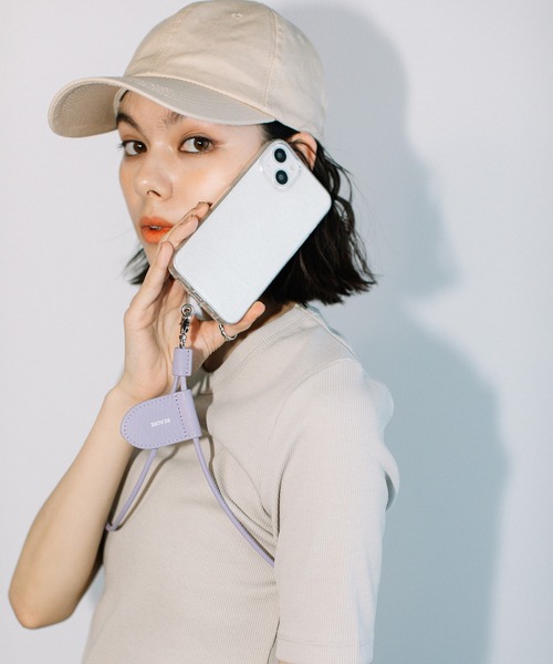 Beau're(ヴュレ)の「BEAURE ヴュレ カウレザー モバイル&マスク ストラップ ショルダー(スマホグッズ・レディース・パープル/シルバー/オリーブ/グレー/ブラック/ネイビー/ブルー系その他/ライラック/ペールイエロー・FREE)」の7枚目の写真