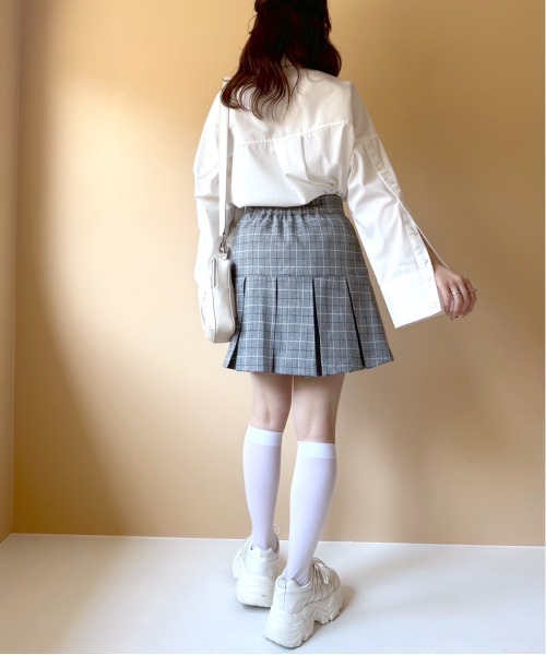 OLIVE des OLIVE（オリーブデオリーブ）の「プリーツミニスカート（スカート・レディース・ホワイト/ベージュ/グレー/サックスブルー・FREE）」の22枚目の写真