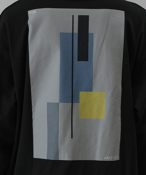 COLONY 2139（コロニートゥーワンスリーナイン）の「天竺グラフィックバックプリント長袖T（Tシャツ/カットソー・メンズ・ホワイト/ブラック・MEDIUM/LARGE）」の17枚目の写真