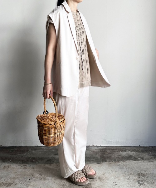 COMMON WARE（コモンウェアー）の「COMMONWARE:TRストレッチテーラドジレ ベスト（ベスト・レディース・モカ/グリーン/サックスブルー/オフホワイト/ベージュ/ブラック・L/XL/M）」の8枚目の写真