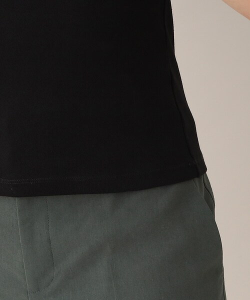 UNTITLED(アンタイトル)の「◆ベーシックキャミソール(タンクトップ・レディース・オフホワイト/ブラック・44/00/48/02/04)」の9枚目の写真