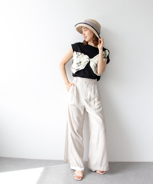スカーフスリーブTシャツ Three Four Time（ｽﾘｰﾌｫｰﾀｲﾑ）の「CATスカーフリボンフレンチ